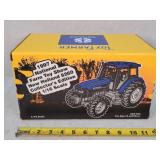 1/16 New Holland 8260 Tractor