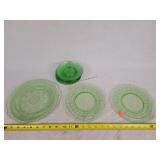 10- Pcs of Uranium Glow Green Depression Plates