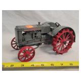 1/16 Case Tractor