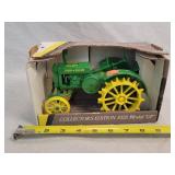 1/16 John Deere GP Tractor