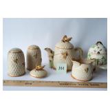 6 Bee & Honey Items