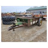 John Deere E0038 Manure Spreader