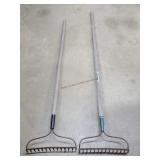 2  Garden  Rakes