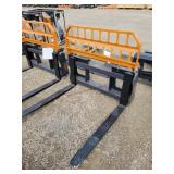 Land Honor 48' Skid Steer Pallet Forks 4k