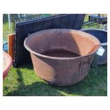 34' Cast Iron Kettle - no cracks!