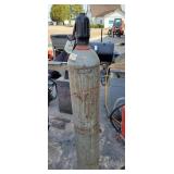 Oxygen Cylinder - 58't - No Papers