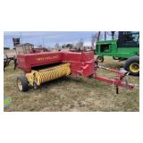 New Holland Hayliner 311 Small Square Baler