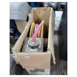 Amflo 3/8 x 25ft Air Hose Reel - Dry cracked