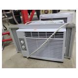 General Electric Air Conditioner Unit - 16'w