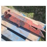 Pair of IH Fast Hitch Arms