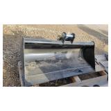 32' Mini Excavator Bucket - 3.5' Mount
