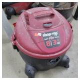 8 Gallon Shop Vac - works