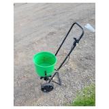 Green Fertilizer Spreader