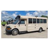 2006 GMC Savana Bus/ Camper