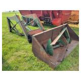 Farmhand 4230 Loader w/ Skid Steer Quick Attach