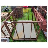 Small Livestock Hay Feeder - 38x48x36t