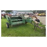 John Deere 14T Bailer