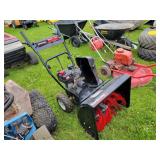 Yard Machines 24" Snowblower, Engine loose