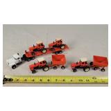 1/64 played Allis Chalmers Semi & Tractor Sets