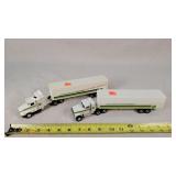 2- 1/64 John Deere Parts Semis