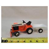 Played 1/16 Allis Chalmers Lawn Tractor & Trailer