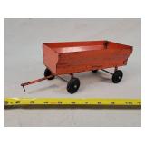 Vintage 1/16 Allis Chalmers Flare Wagon