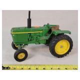 1/16 Played John Deere Tractor