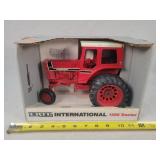1/16 IH 1566 Tractor