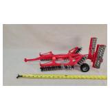 Bruder 1/16 Kuhn Discover XL Disc Harrow