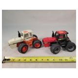 2- 1/32 4WD Tractors / Case 4890 & 4894