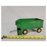 1/16 John Deere Forage Wagon