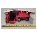 1/32 Case IH 1680 Combine