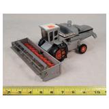 1/32 Gleaner Allis Chalmers  Combine