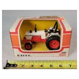 1/32 Case 1690 Tractor