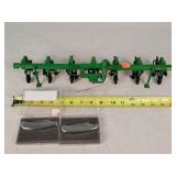 1/16 John Deere Cultivator / AC & JD Knives