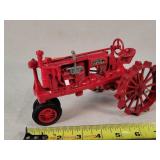 1/16 Farmall F20 Tractor