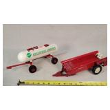 1/16 Anhydrous Tank & Broken Hitch Spreader