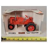 1/16 BROKEN Case VAC Tractor