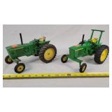 2 - 1/16 John Deere Tractors - Played