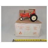 1/16 Allis Chalmers 185 Tractor