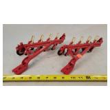 2 - 1/16 IH 4 Bottom Plow