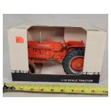 1/16 Allis Chalmers D17 WF Tractor
