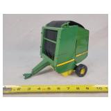 1/16 John Deere Round Baler