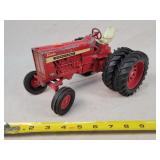 1/16 IH 1256 Tractor - Played