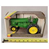 1/16 John Deere 70 Row Crop Tractor