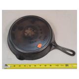 Griswold #8 Cast Iron Skillet  - Slant Logo