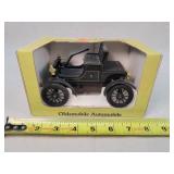 1/16 Oldsmobile Automobile
