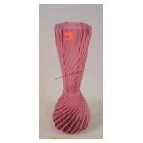 Fenton cranberry / white swirl Vase 12't