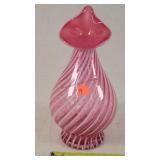 Fenton cranberry / white swirl Vase 10.5't