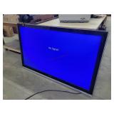54' Hisense TV Screen, Works, no Remote